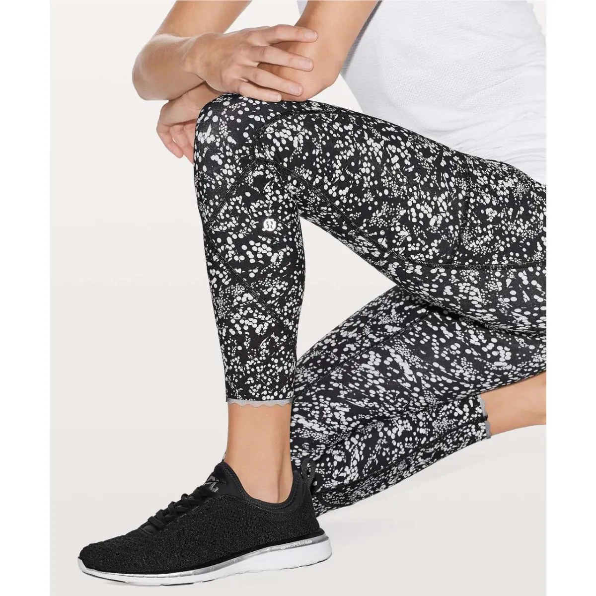 Lululemon clothing - Multi-Color 2