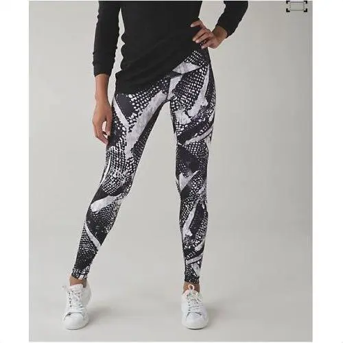 Lululemon clothing - White 9