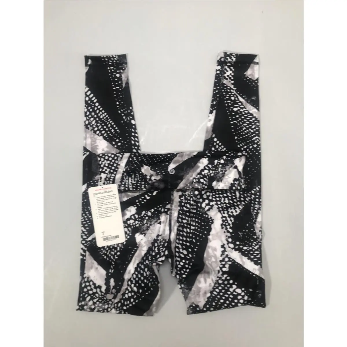 Lululemon clothing - White 7