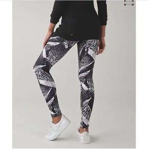 Lululemon clothing - White 22