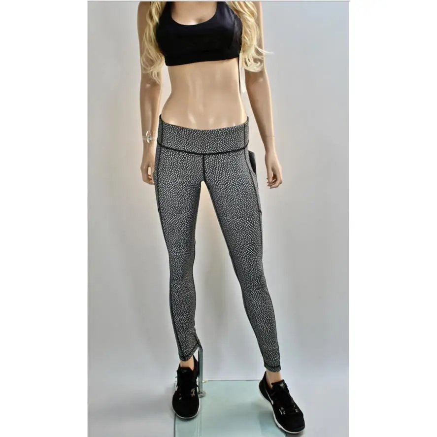 Lululemon clothing - Black & Reflective Silver 5