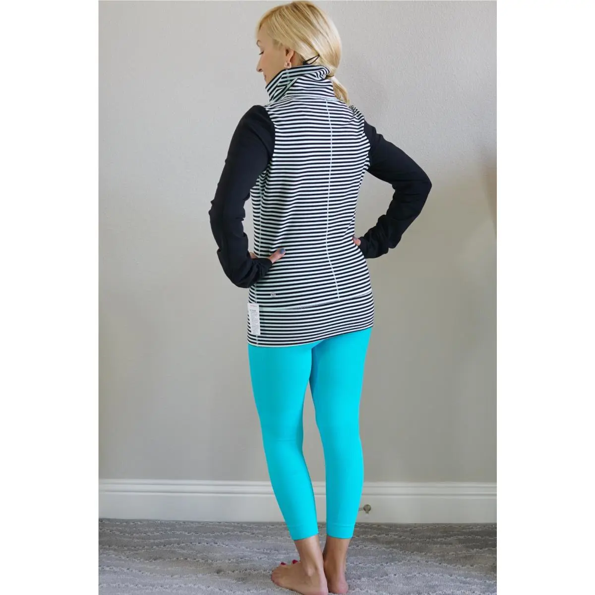 Lululemon clothing - Mint Moment Black 6