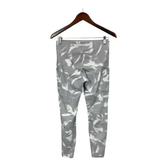 Lululemon clothing - Gray 0