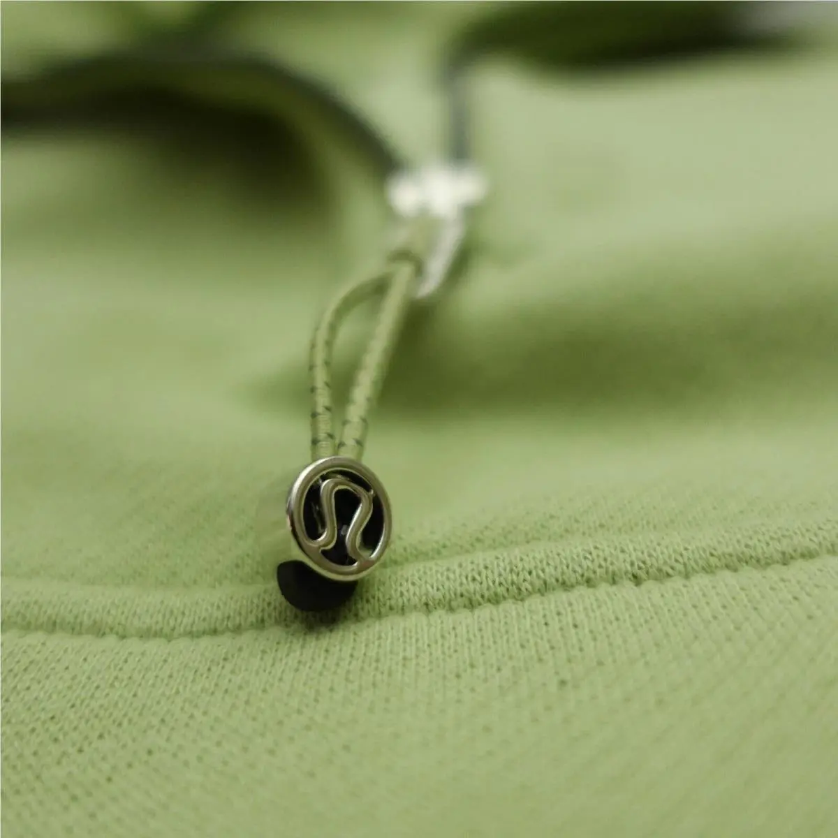 Lululemon clothing - Green 3