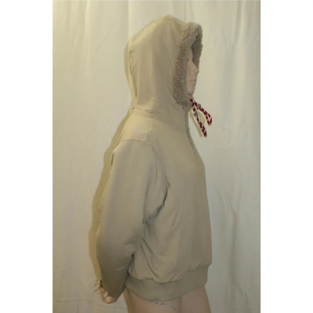 Lululemon clothing - TRNH 8