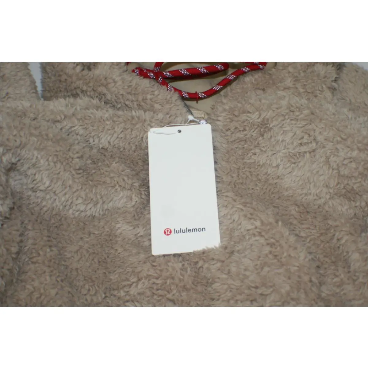Lululemon clothing - TRNH 6