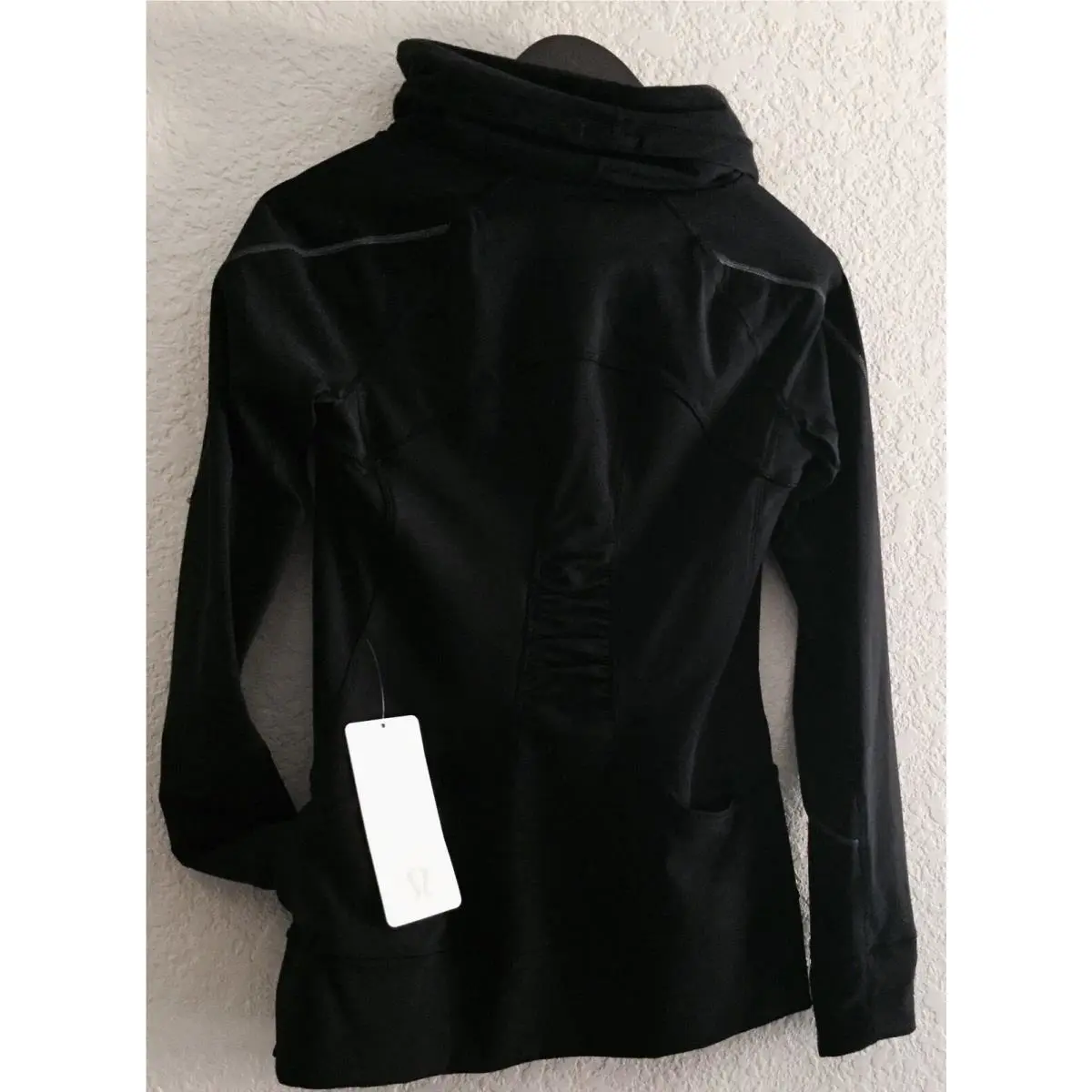 Lululemon clothing - Black 3