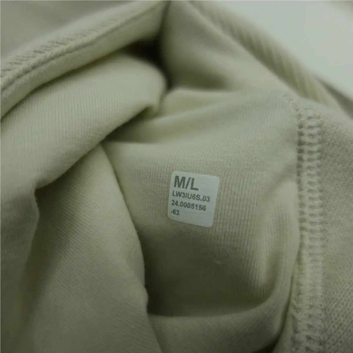 Lululemon clothing - Ivory 9
