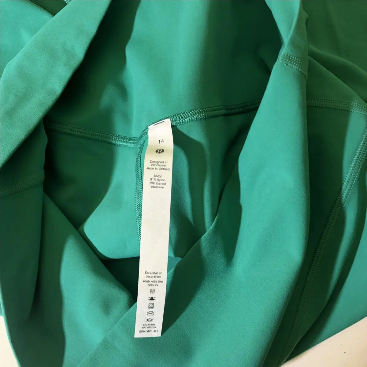 Lululemon clothing - Green 1