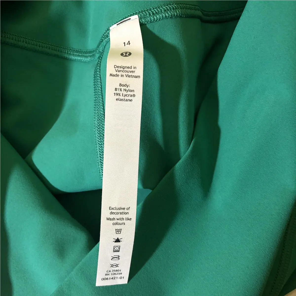 Lululemon clothing - Green 2