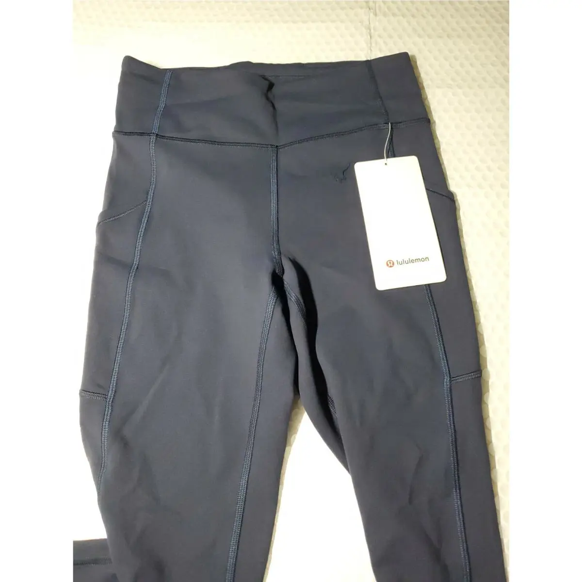 Lululemon clothing - True Navy Blue 4