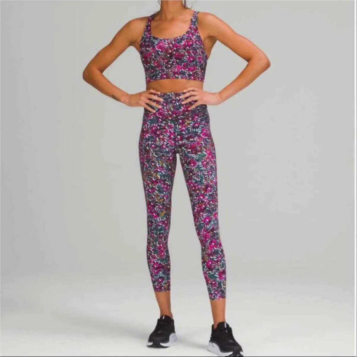 Lululemon clothing - Pink 3
