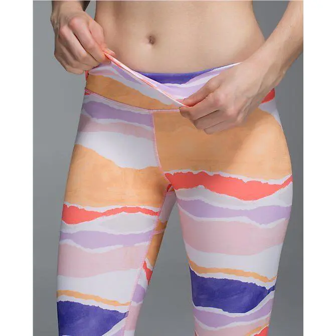 Lululemon clothing - bleacher stripe white iris flower 5