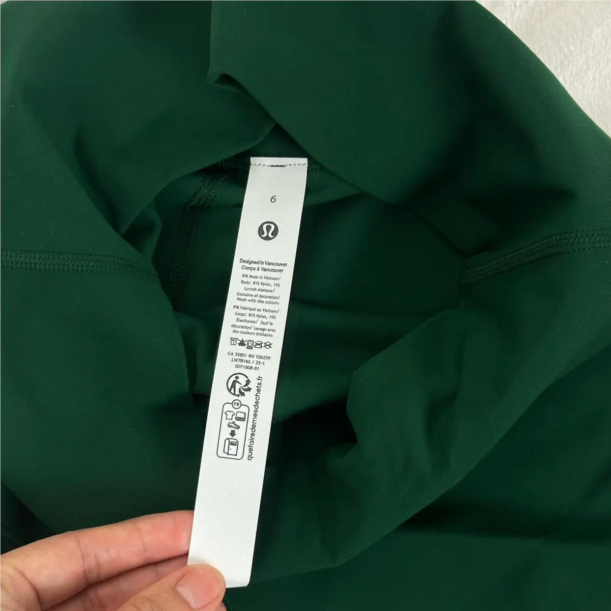 Lululemon clothing - Green 4