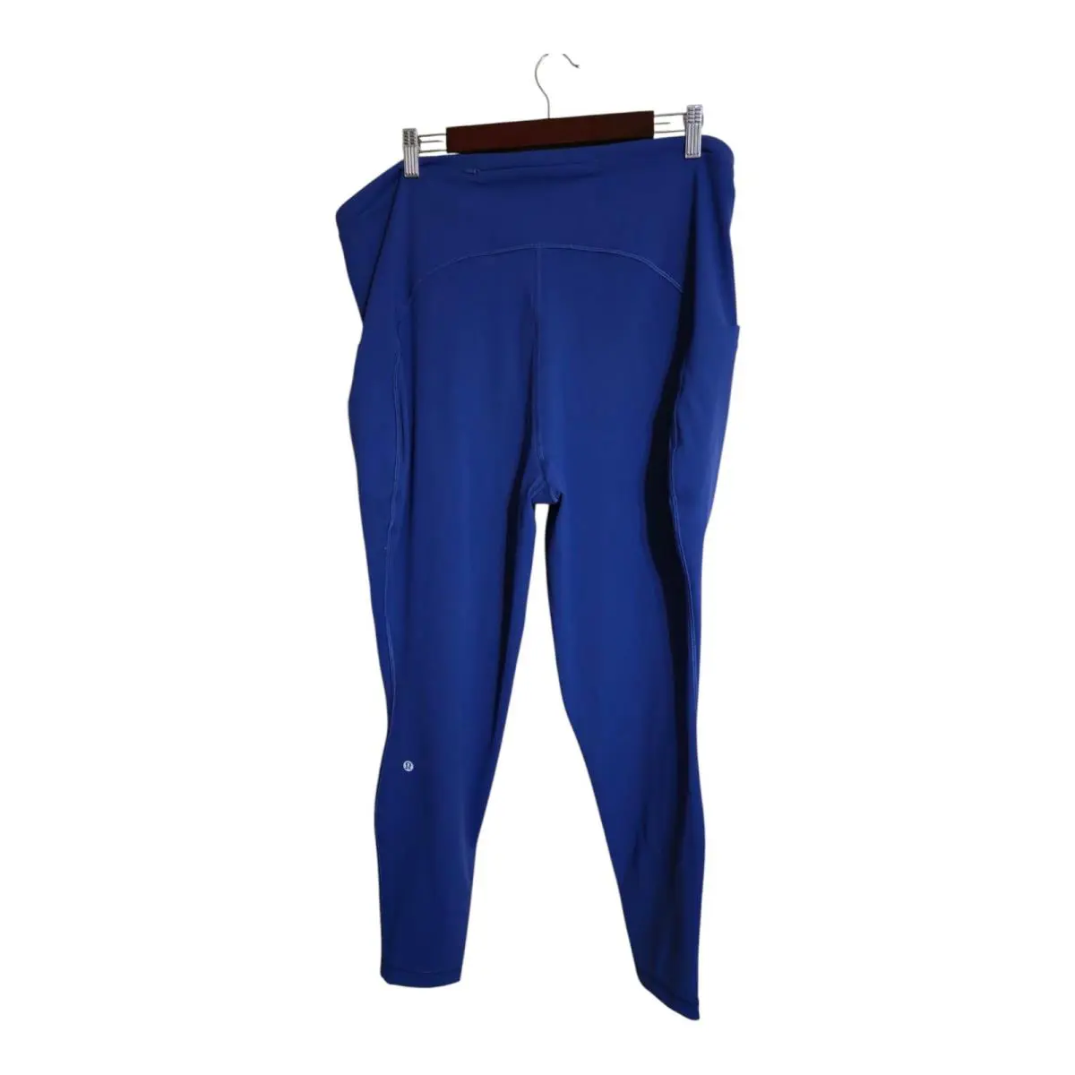 Lululemon clothing - PSYH 0
