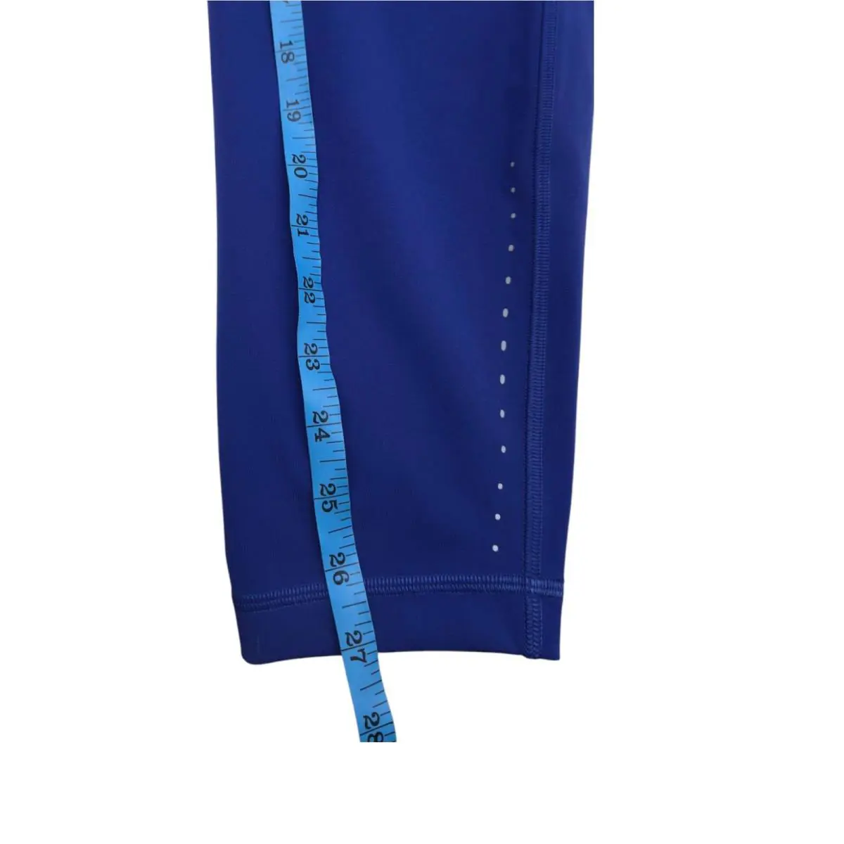 Lululemon clothing - PSYH 3