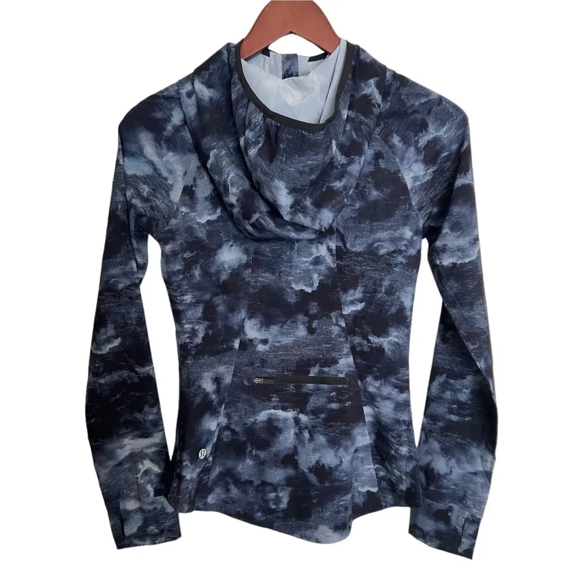 Lululemon clothing - Lululemon Mist Over Windbreaker - Mist Over Windbreaker - Blue 6