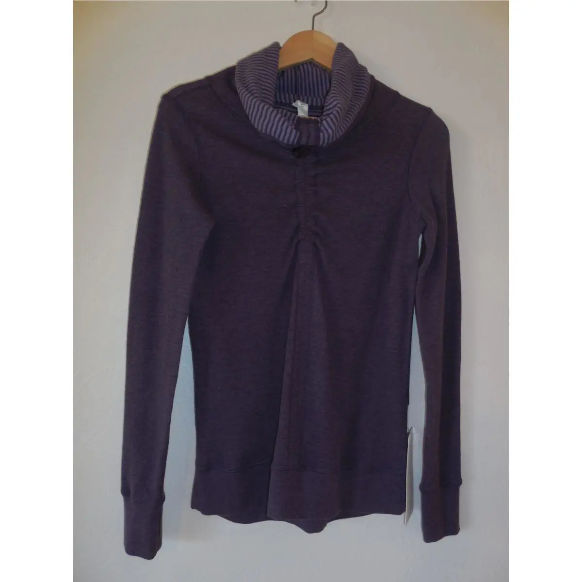 Lululemon clothing - Purple 0