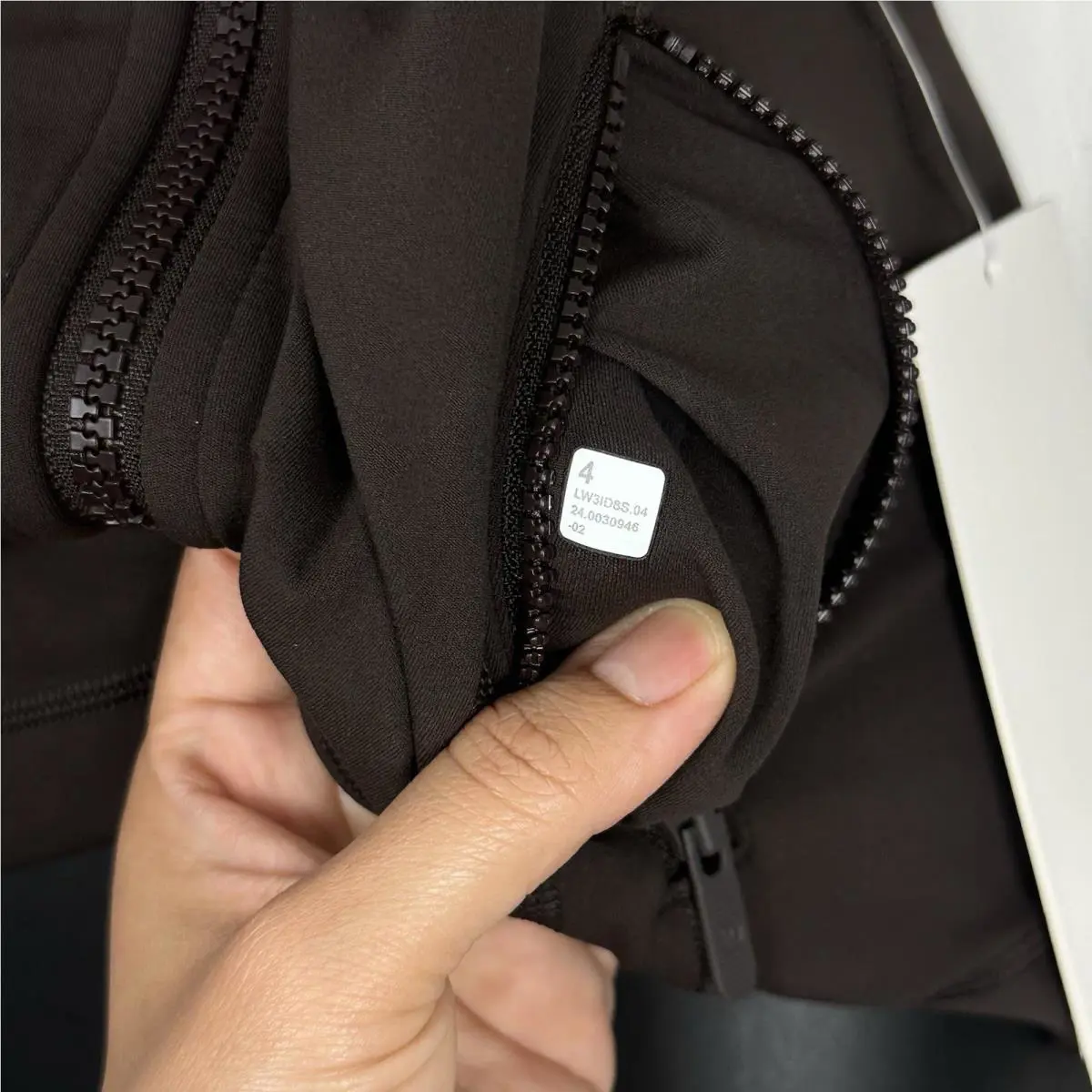 Lululemon clothing - Brown 7