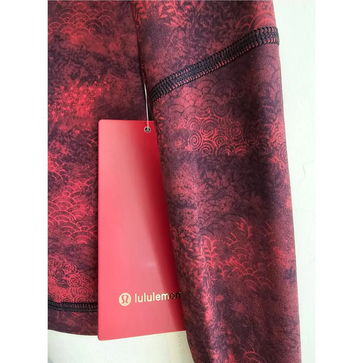 Lululemon clothing - Dark Red 6