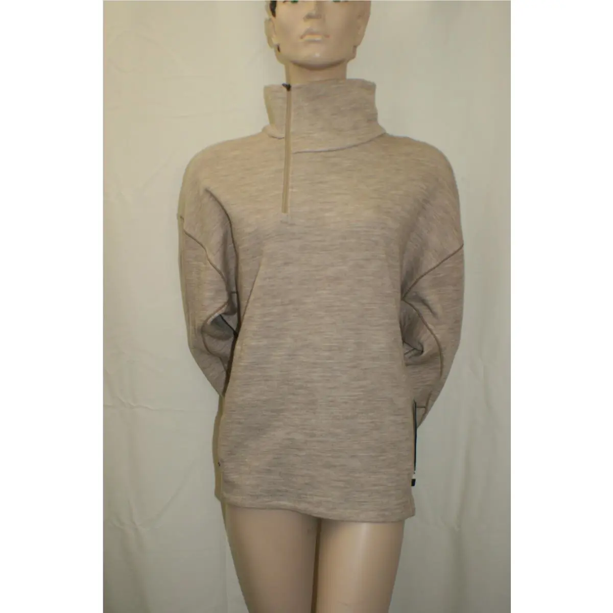 Lululemon clothing - LINM 1