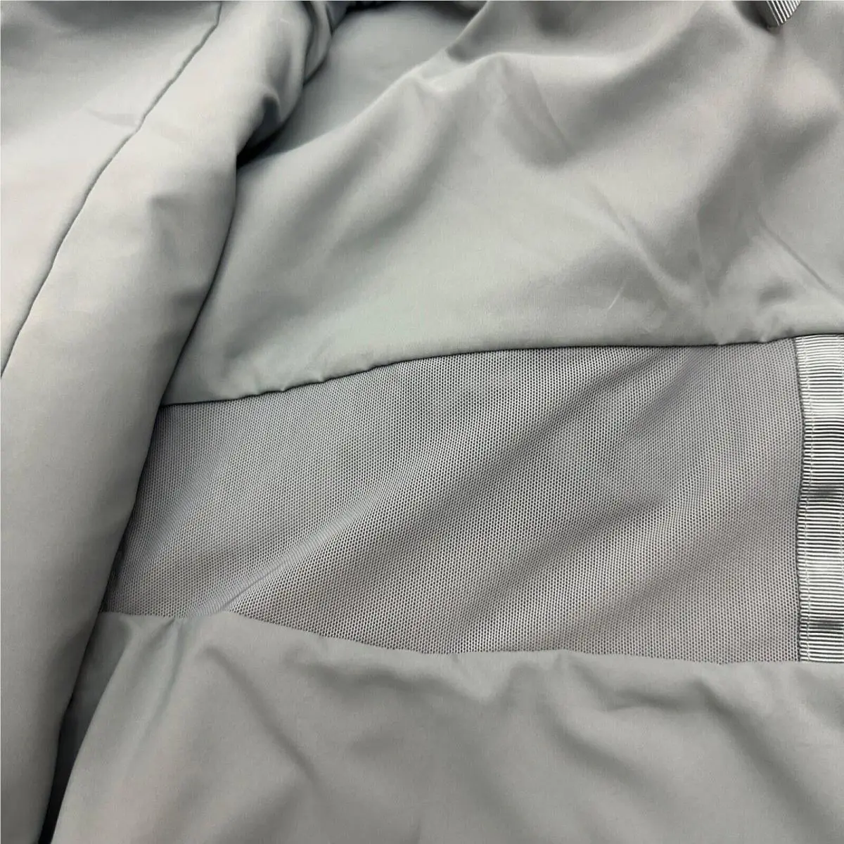 Lululemon clothing - Lululemon StretchSeal - StretchSeal - Gray 5