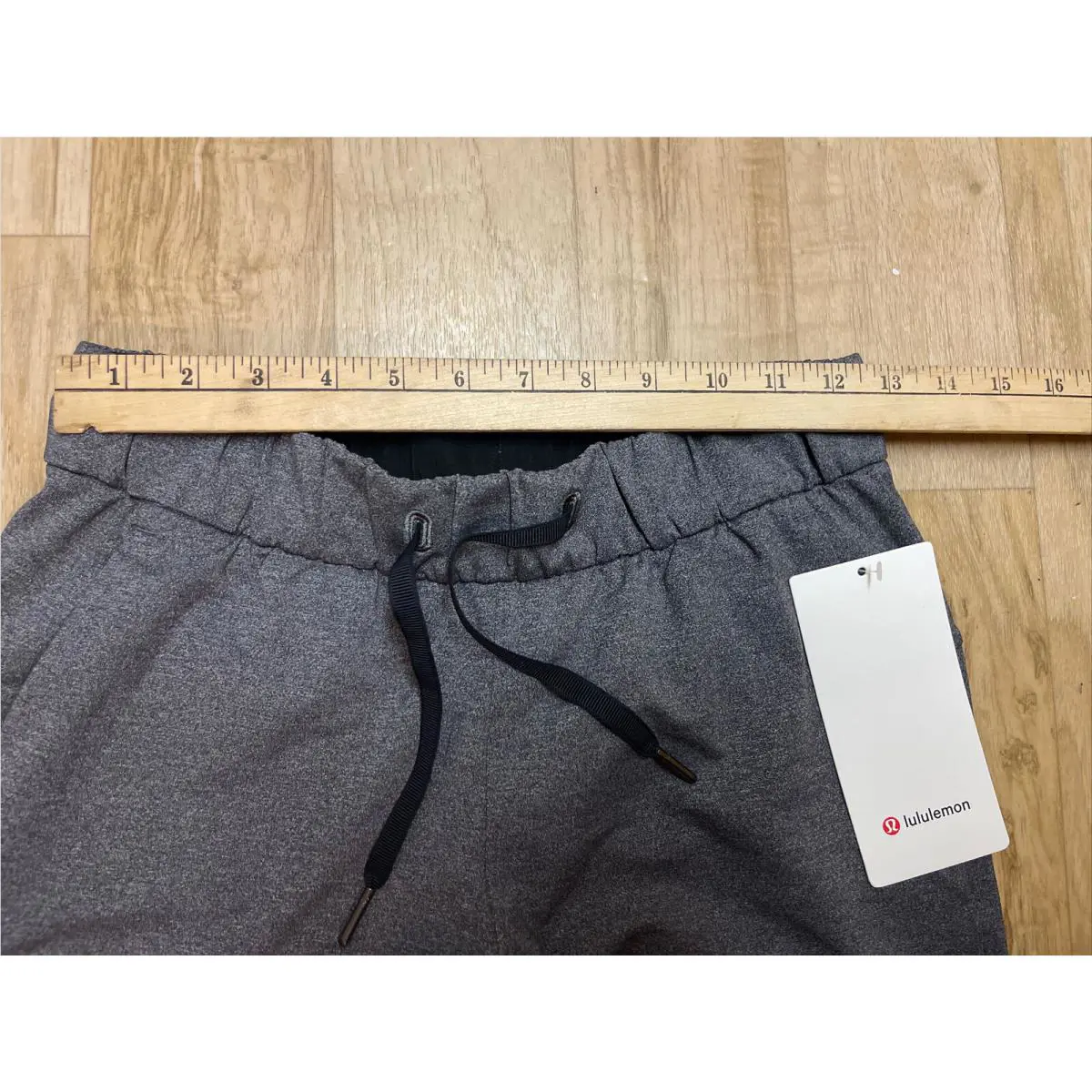 Lululemon clothing  - Heather Black 3