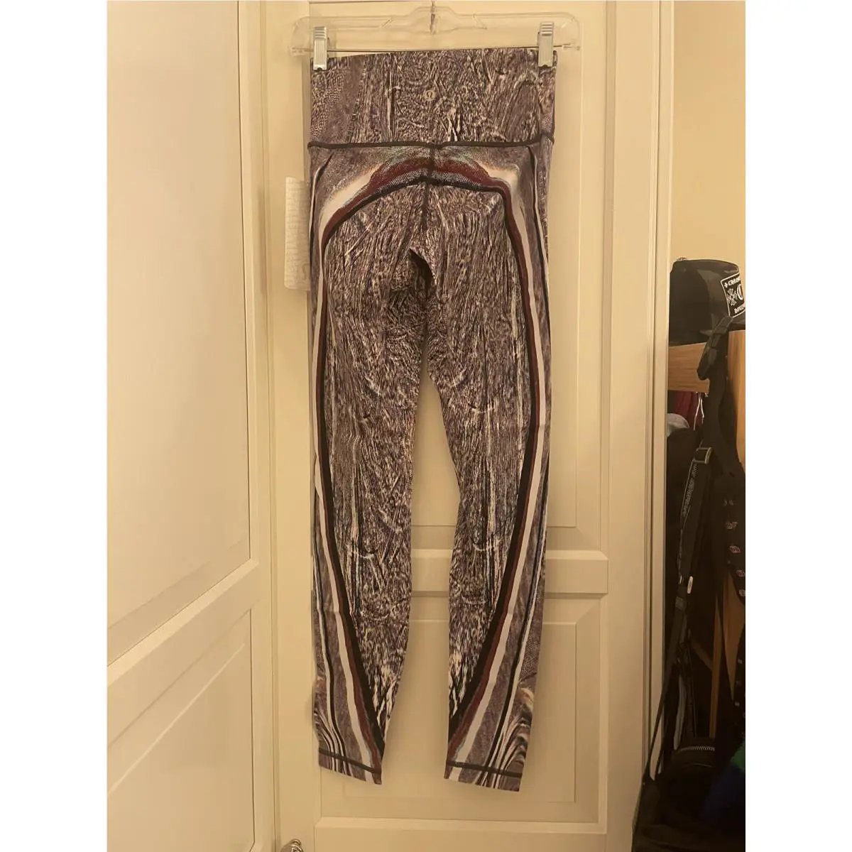 Lululemon clothing - Black 2