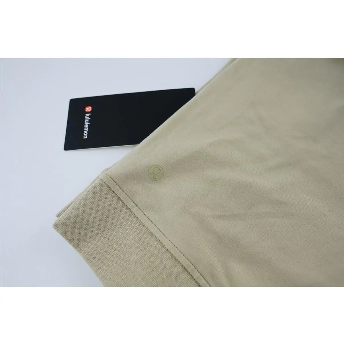 Lululemon clothing - Trench 8