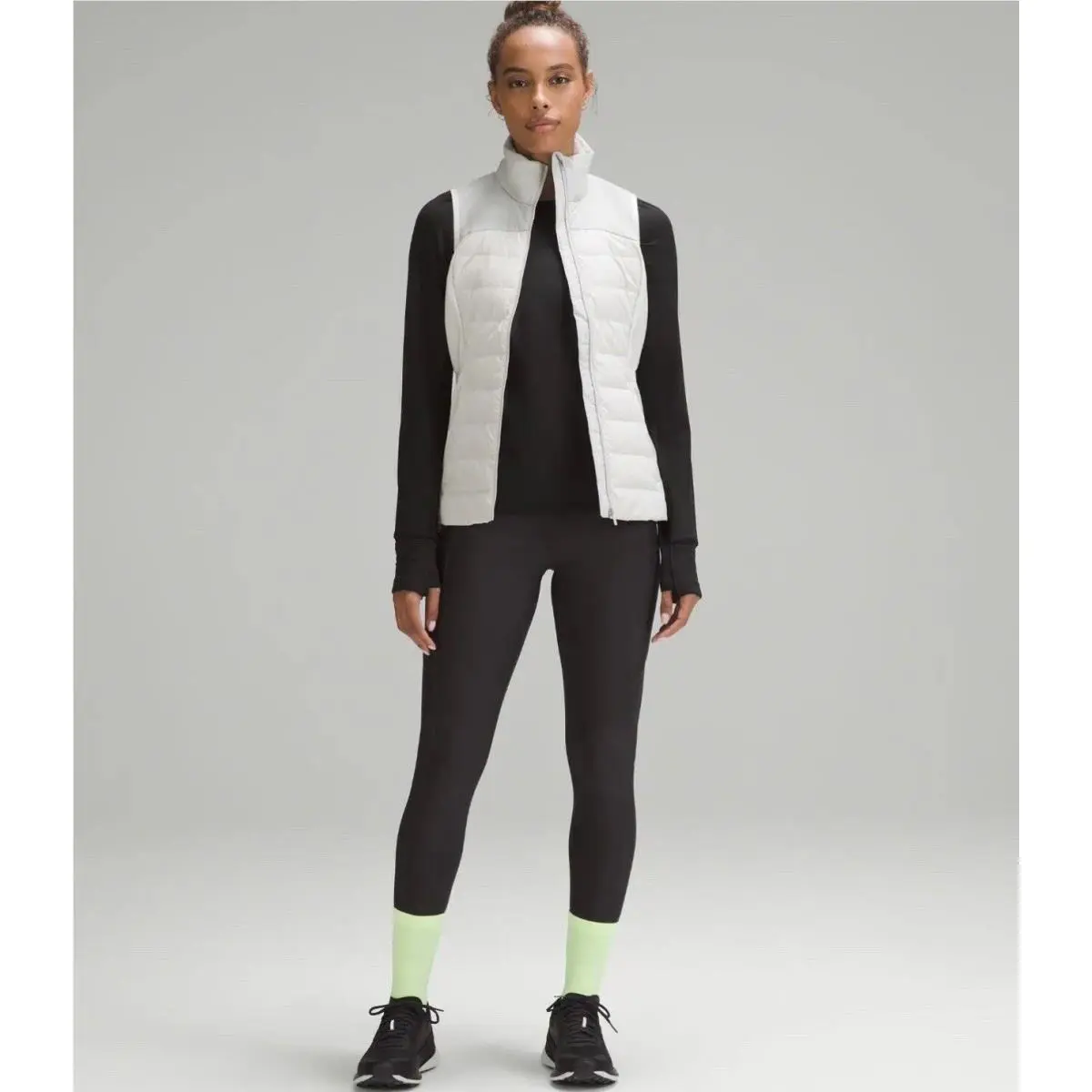 Lululemon clothing - Vapor 2