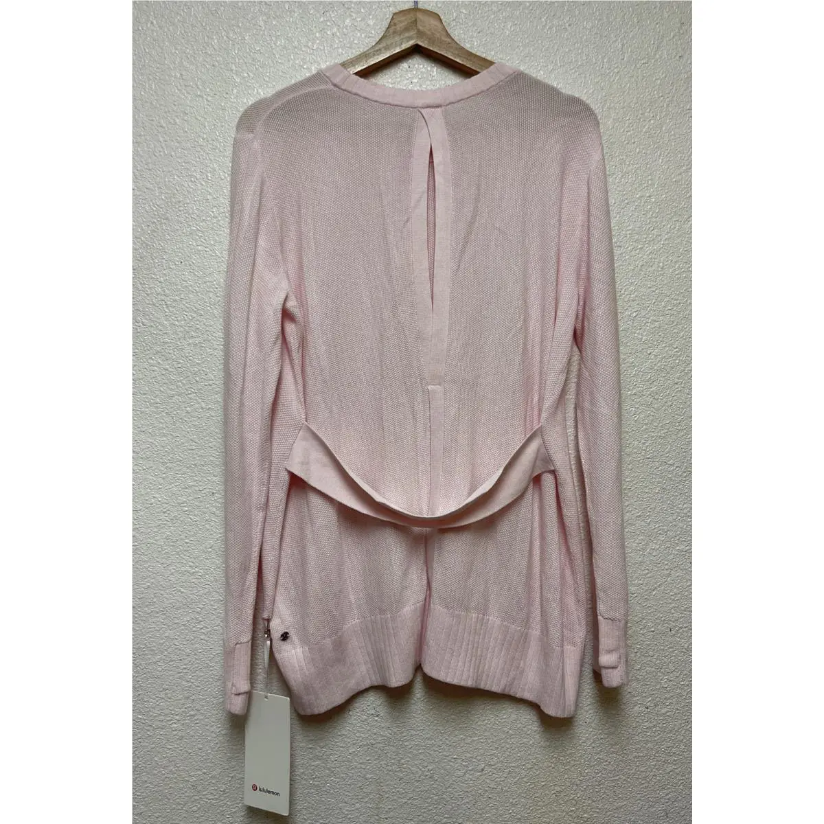 Lululemon clothing - Pink 3