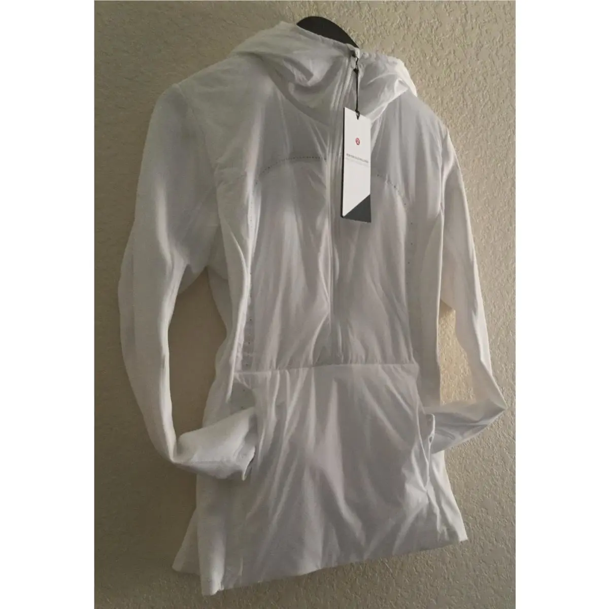 Lululemon clothing - White 0