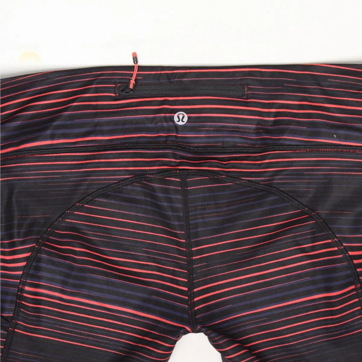 Lululemon clothing - Multicolor 1
