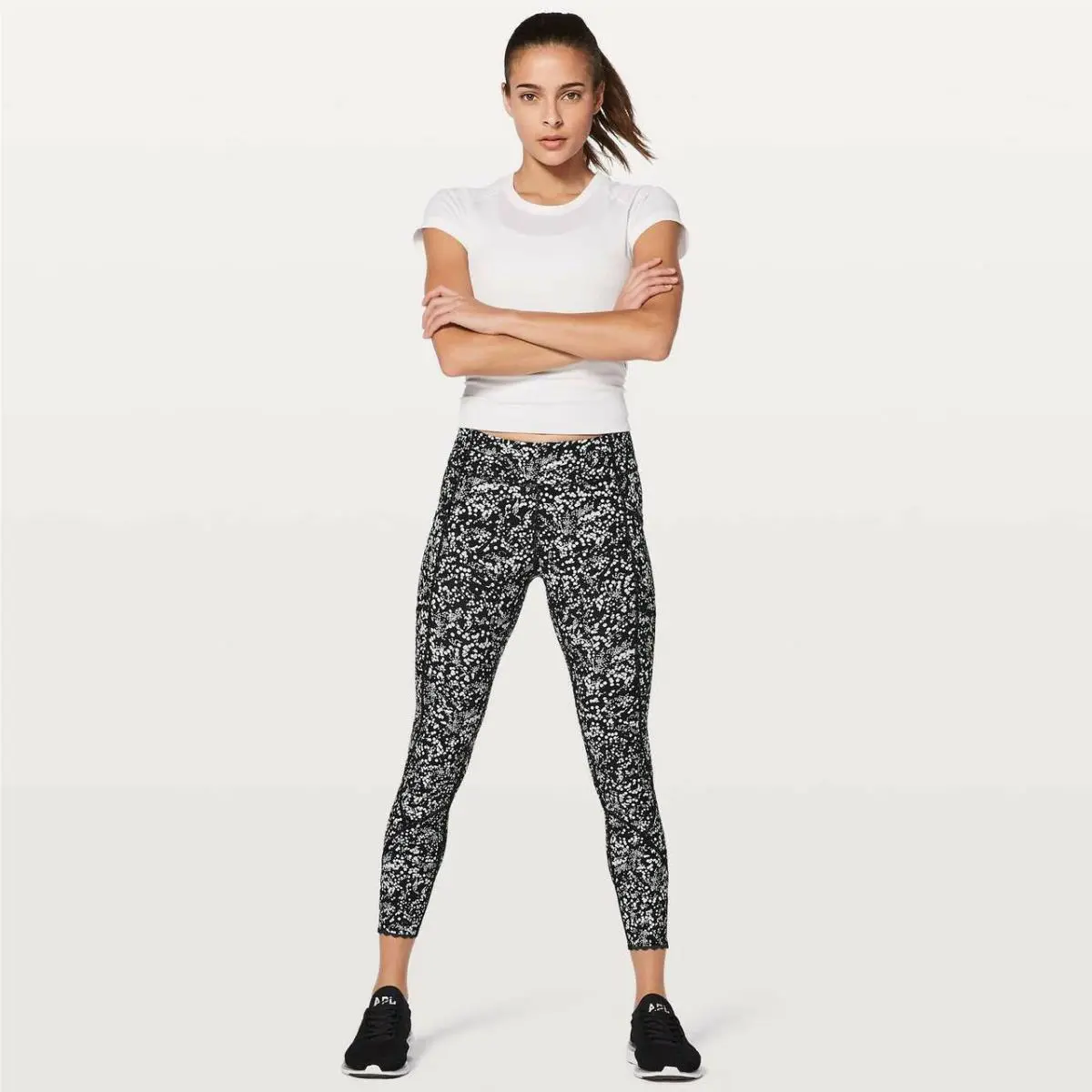 Lululemon clothing - Multicolor 4