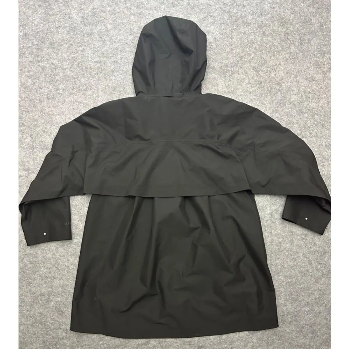 Lululemon clothing - Lululemon StretchSeal - StretchSeal - Black 7