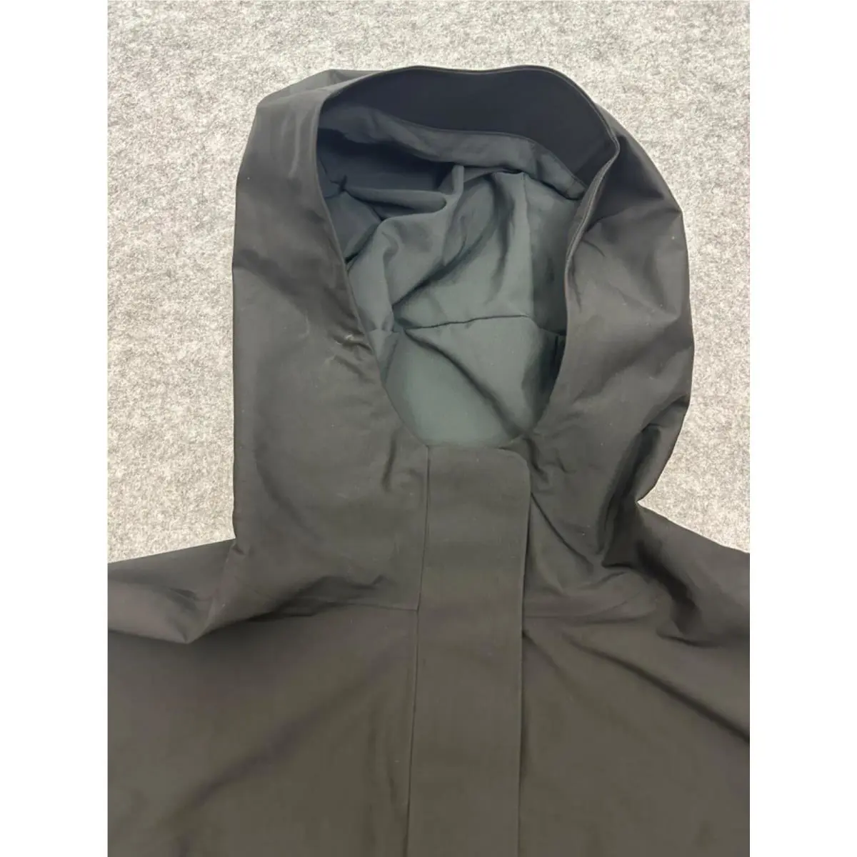 Lululemon clothing - Lululemon StretchSeal - StretchSeal - Black 0