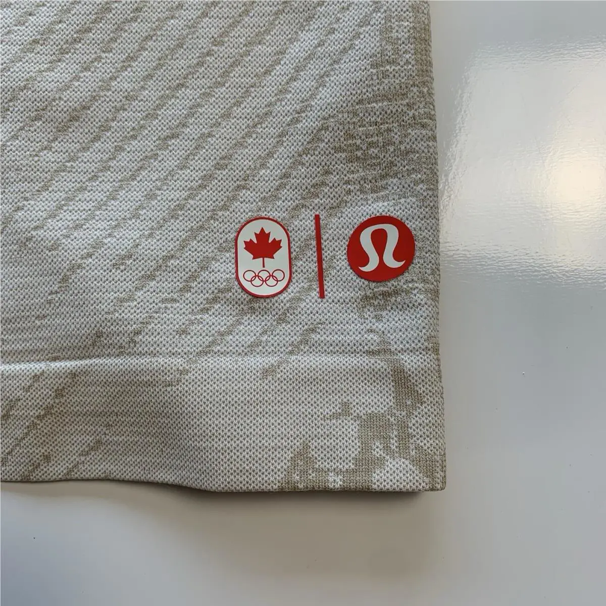 Lululemon clothing - Beige 8