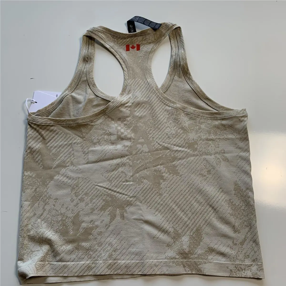 Lululemon clothing - Beige 10