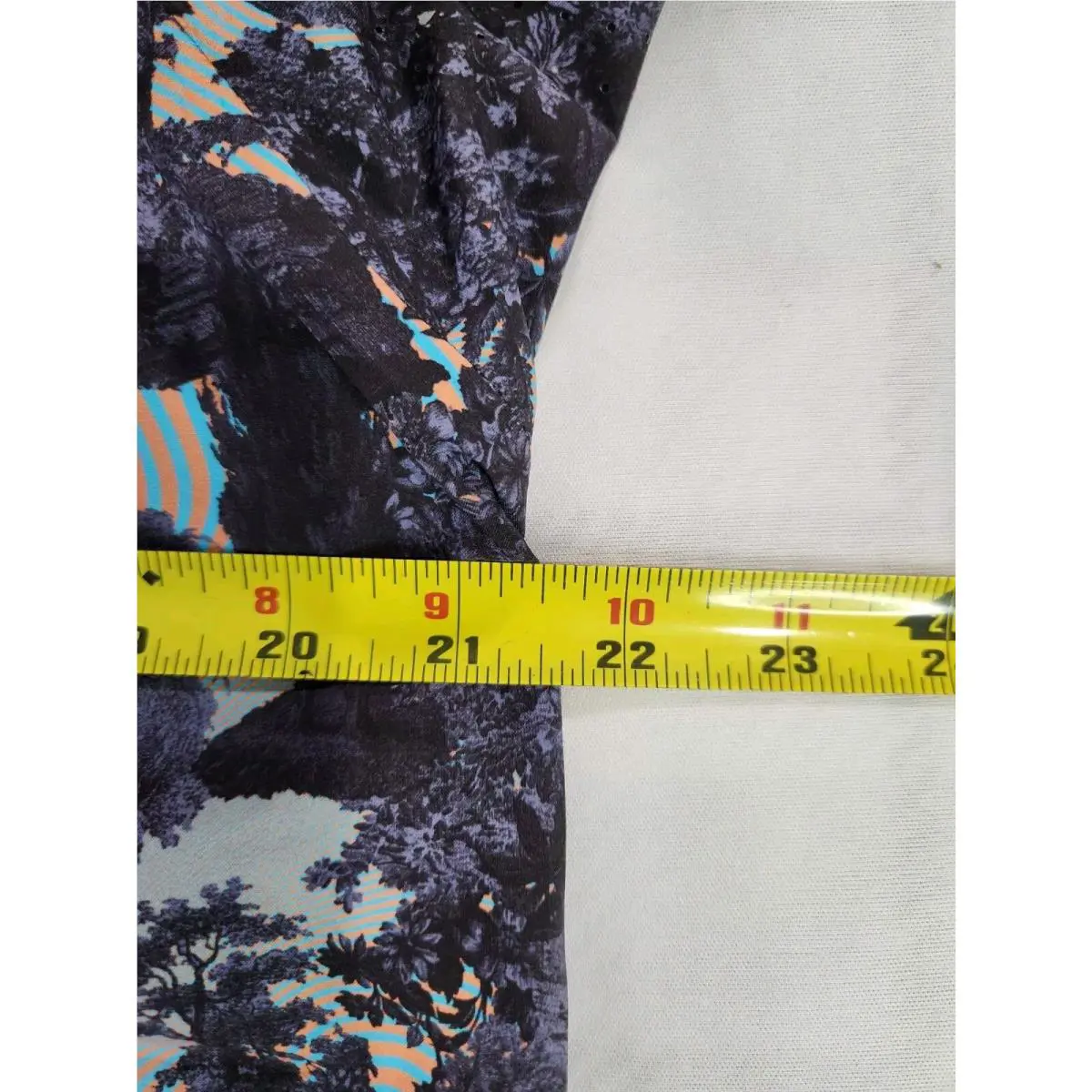 Lululemon clothing - Multicolor 4