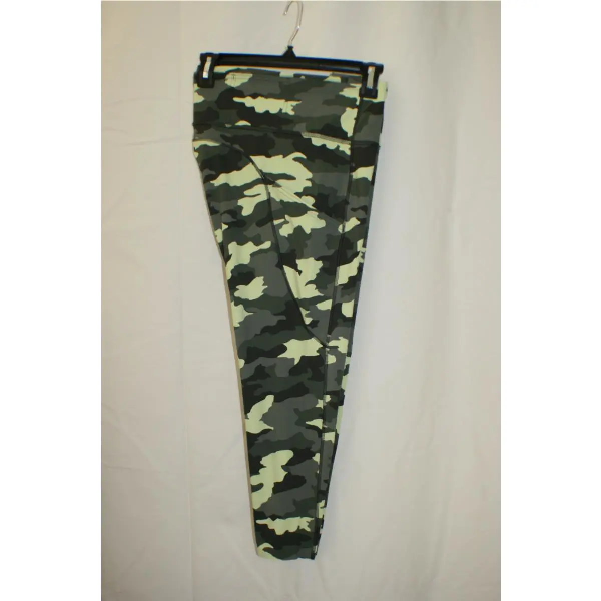 Lululemon clothing - Green 4