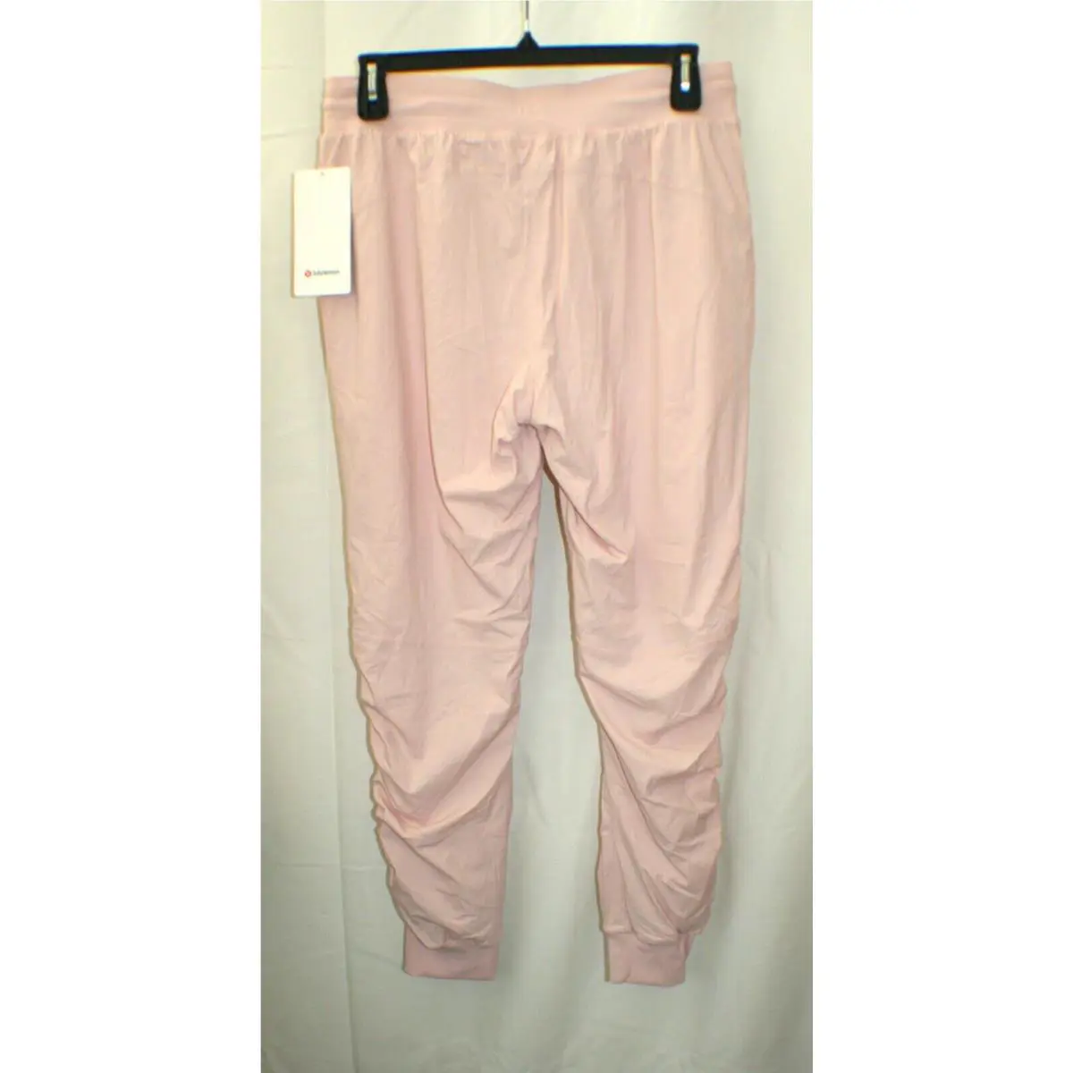 Lululemon clothing - Pink Mist 1
