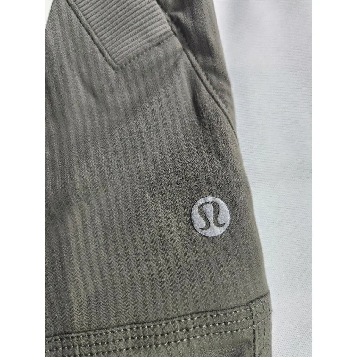 Lululemon clothing - Army Green 5