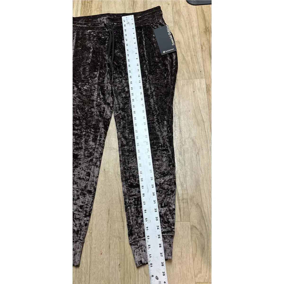 Lululemon clothing - Brown 2
