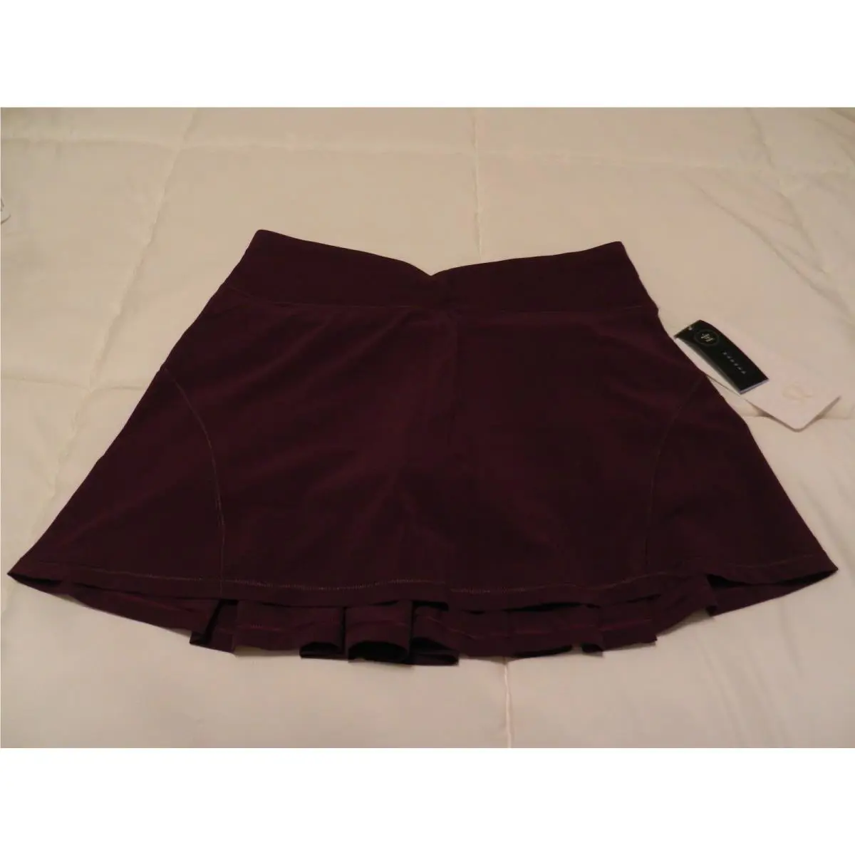 Lululemon clothing - DKMG 4