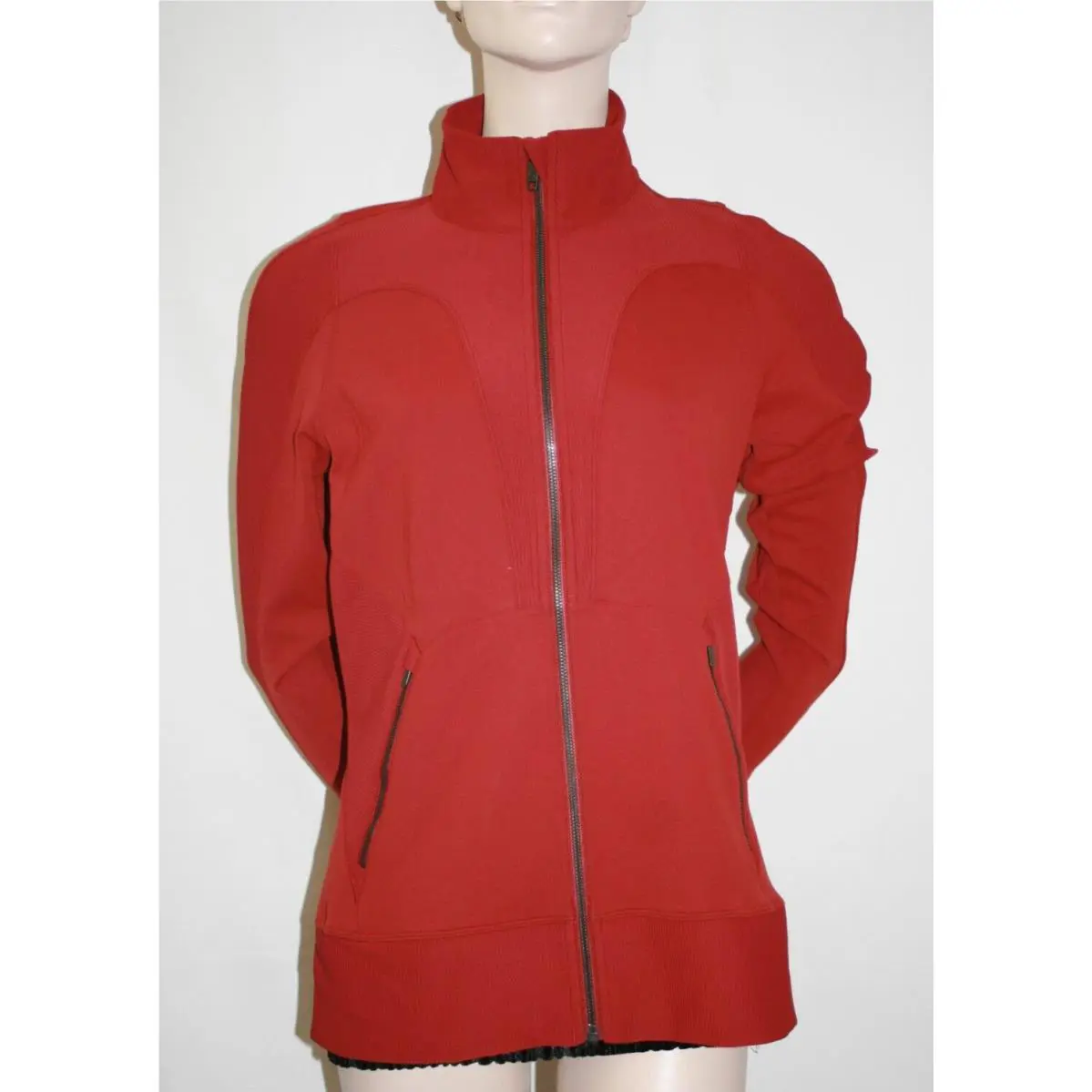 Lululemon clothing - Red 0