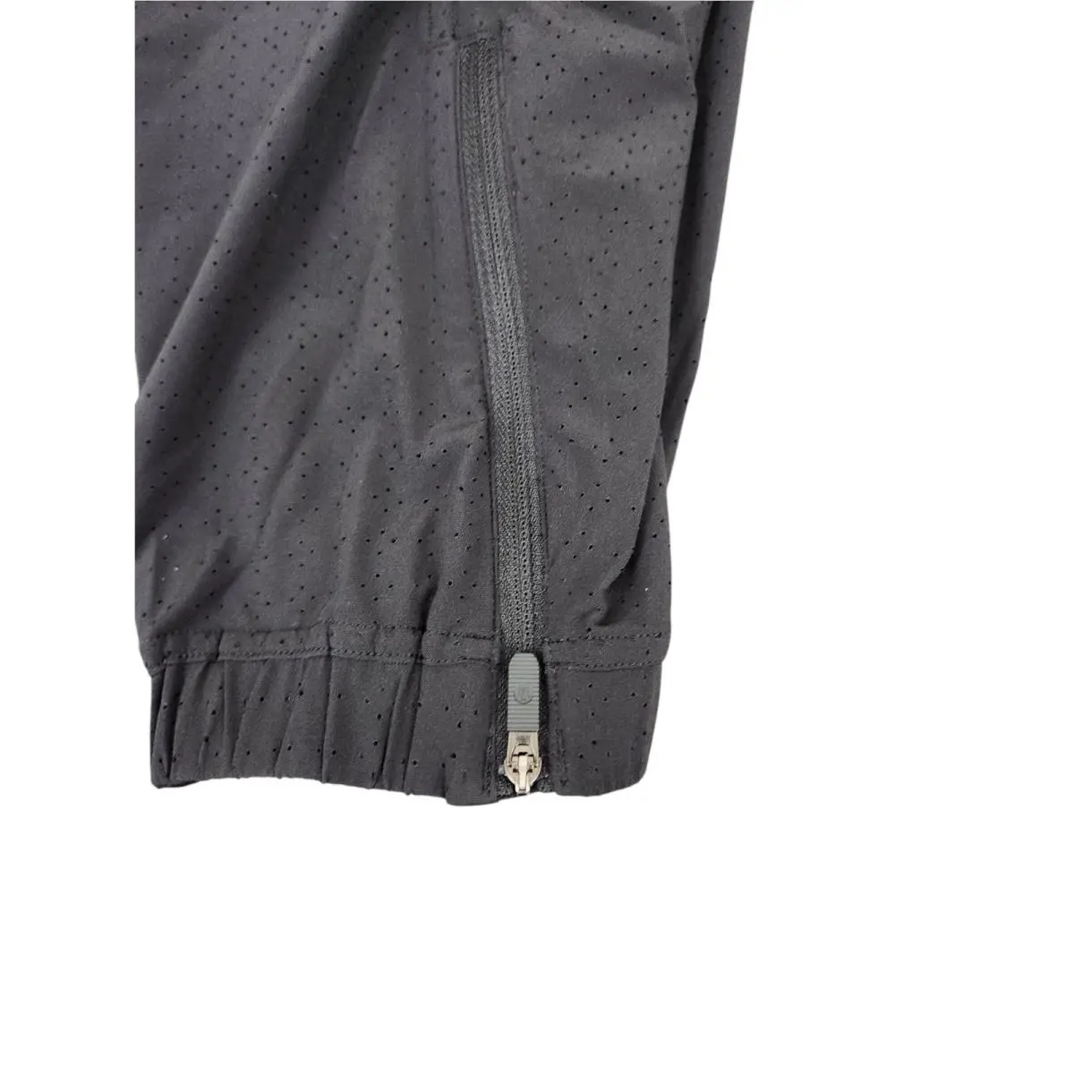 Lululemon clothing - Black 9
