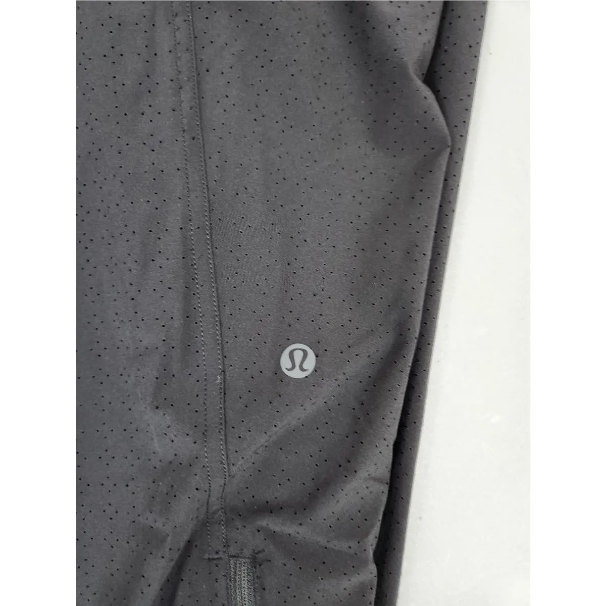 Lululemon clothing - Black 5