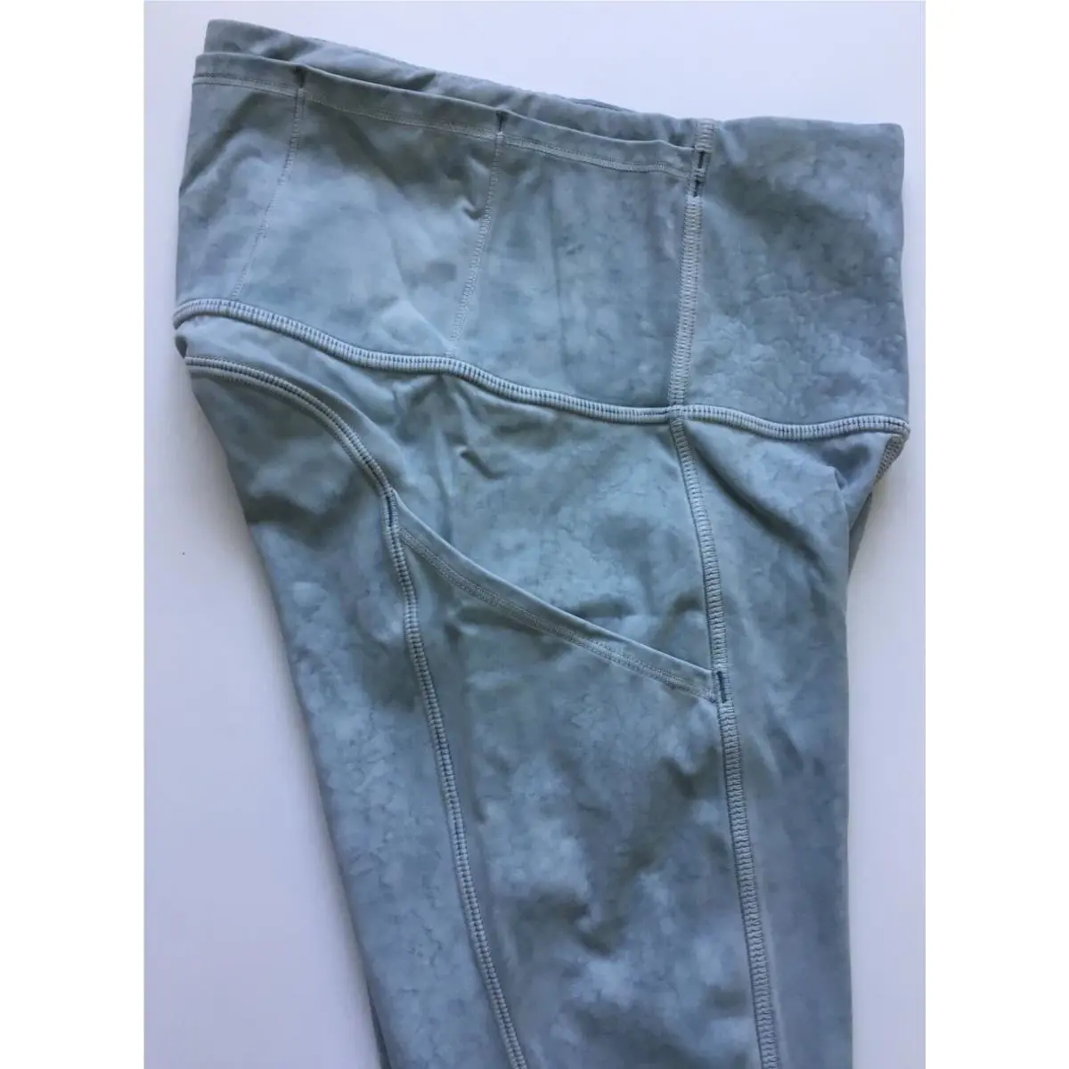 Lululemon clothing - Blue 2