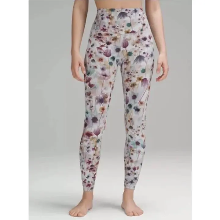 Lululemon clothing - Multicolor 1