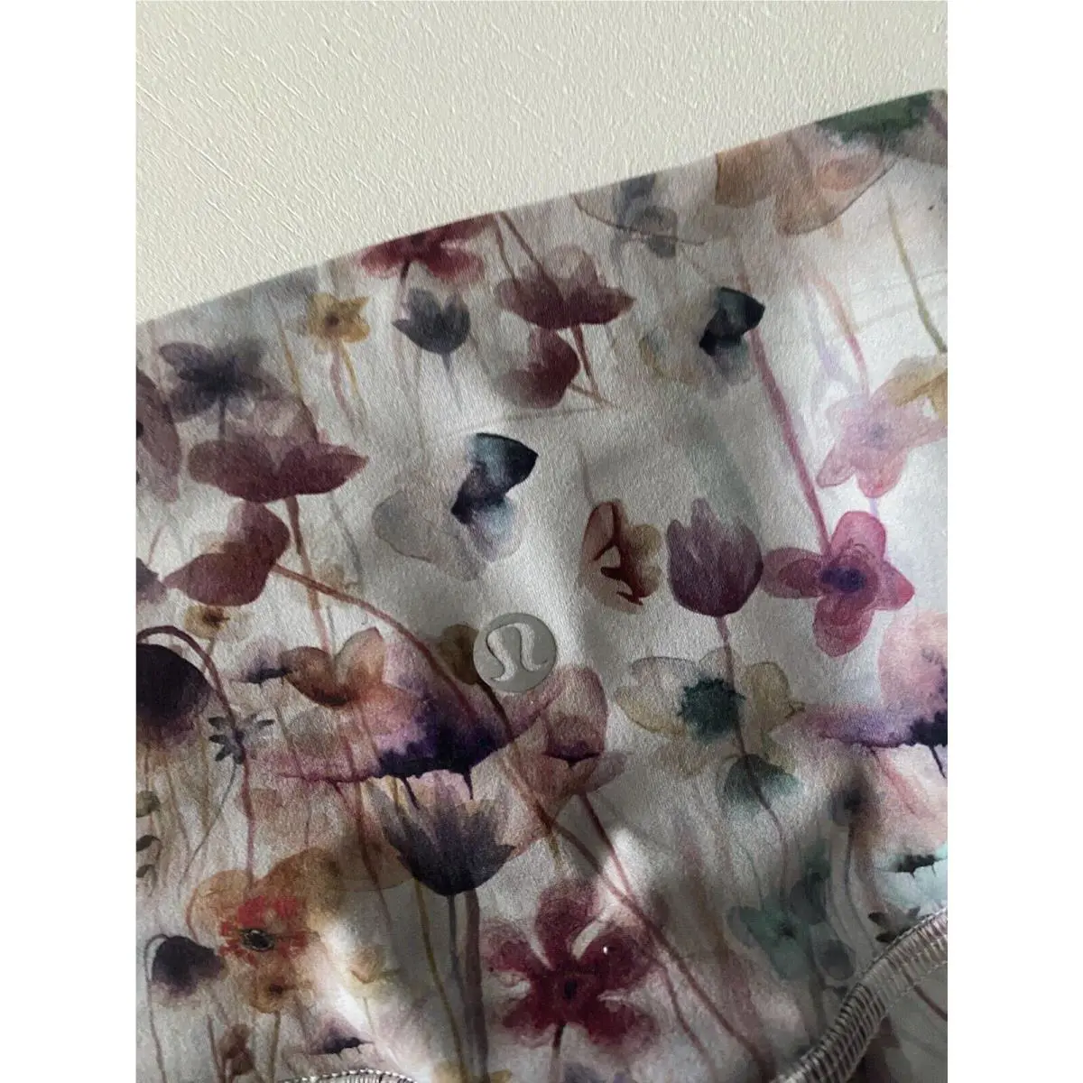 Lululemon clothing - Multicolor 3